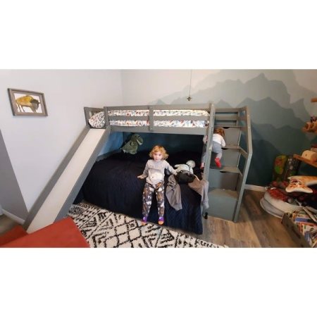 Customer image 102