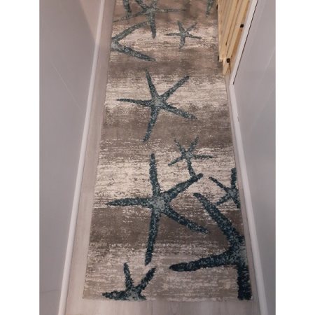 Customer image 72