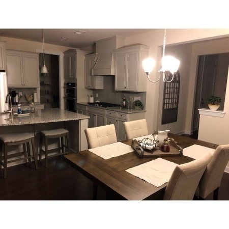 Customer image 105