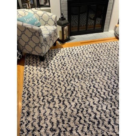 Customer image 332