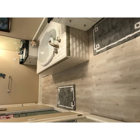 Customer image 48