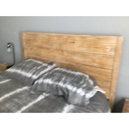 Customer image 140