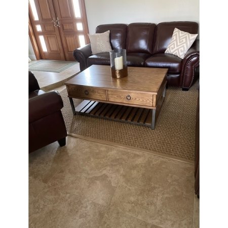 Customer image 324