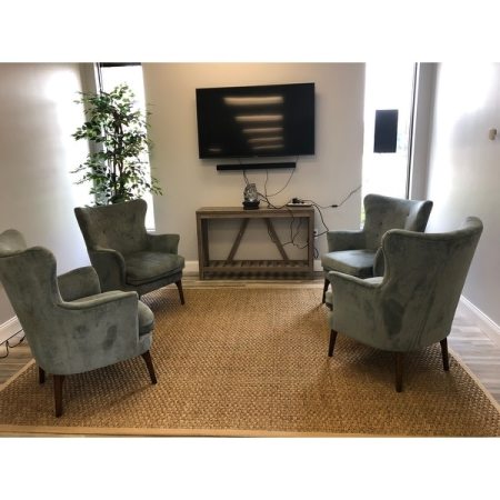 Customer image 714