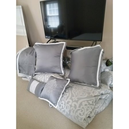 Customer image 32