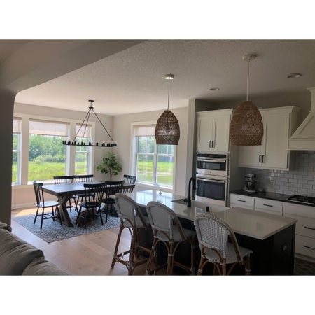 Customer image 114