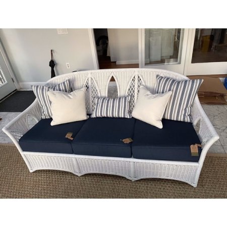 Customer image 336