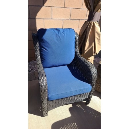 Customer image 132
