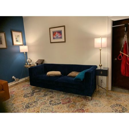 Customer image 535