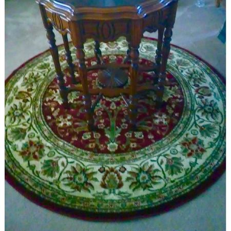 Customer image 280