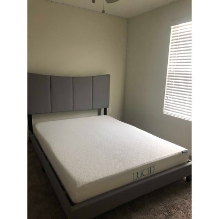 Customer image 72
