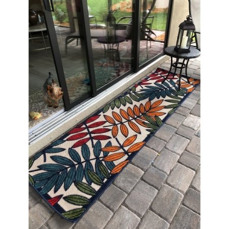 Customer image 103