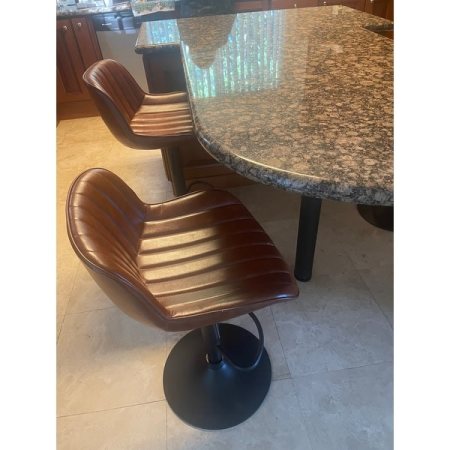 Customer image 38