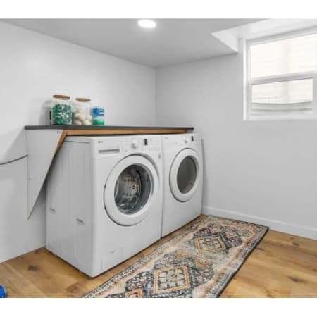 Customer image 62