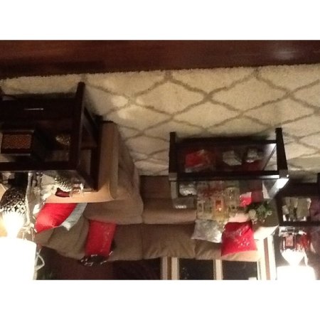 Customer image 127
