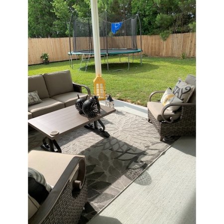 Customer image 522