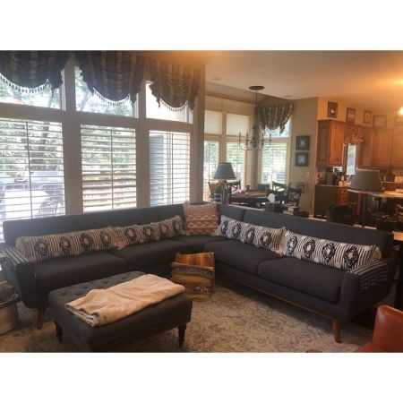 Customer image 116