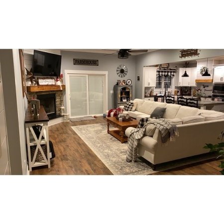 Customer image 140