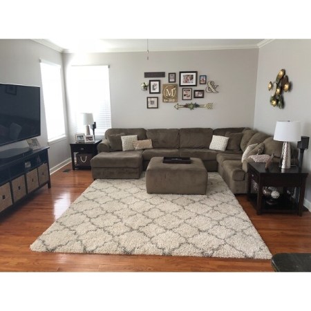 Customer image 624