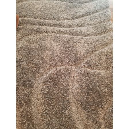Customer image 328