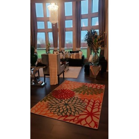 Customer image 516