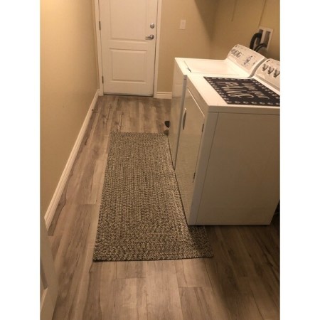 Customer image 543