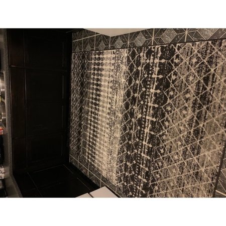 Customer image 286