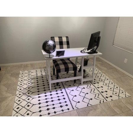Customer image 118