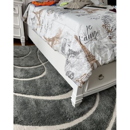 Customer image 142