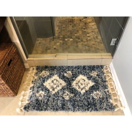 Customer image 234