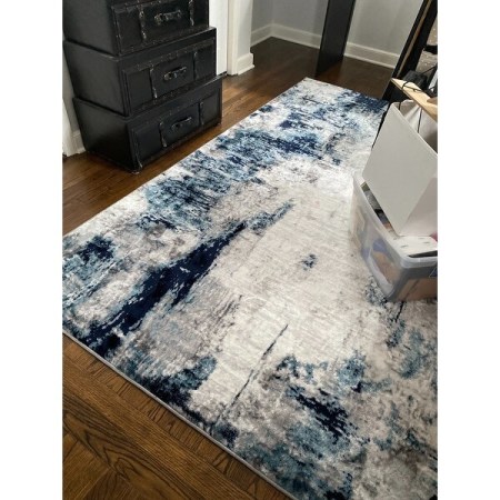 Customer image 306