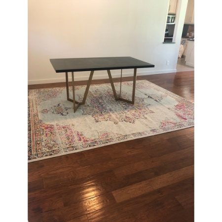 Customer image 252