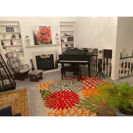 Customer image 203