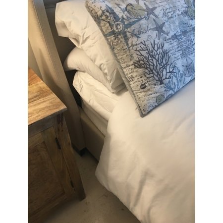Customer image 32