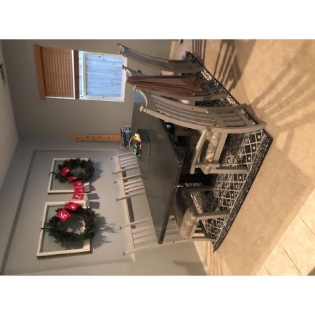 Customer image 716