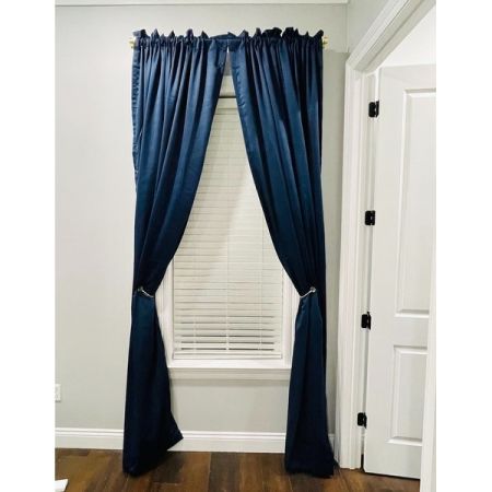Customer image 82