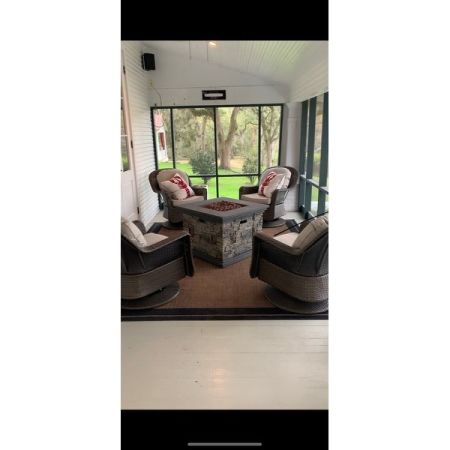 Customer image 373
