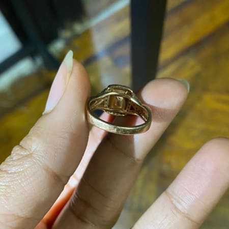 Customer image 24