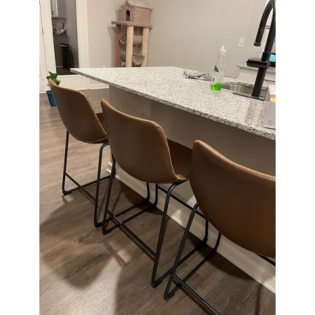 Customer image 74