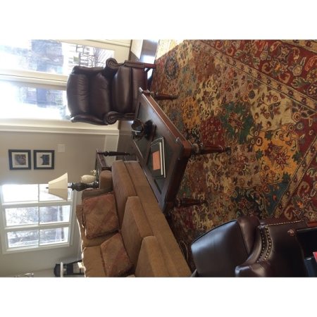 Customer image 122