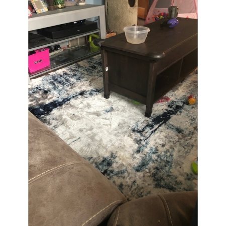 Customer image 580