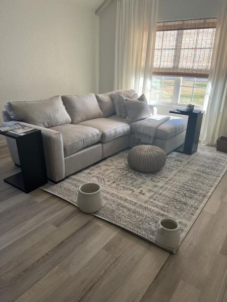 Customer image 84