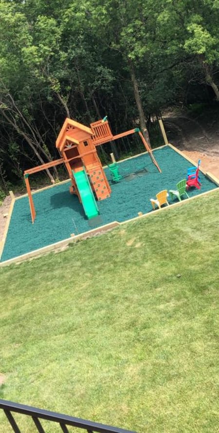 Customer image 160