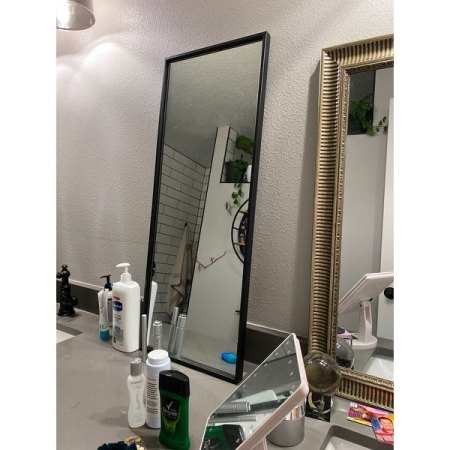 Customer image 60