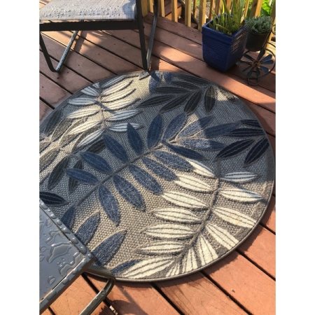 Customer image 141