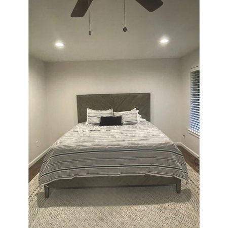 Customer image 134