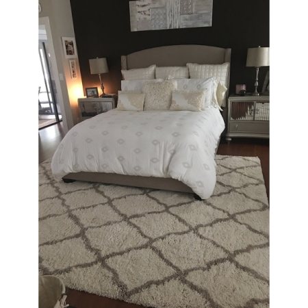 Customer image 164