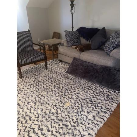 Customer image 318
