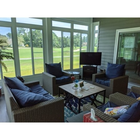 Customer image 730