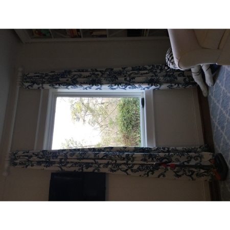 Customer image 44